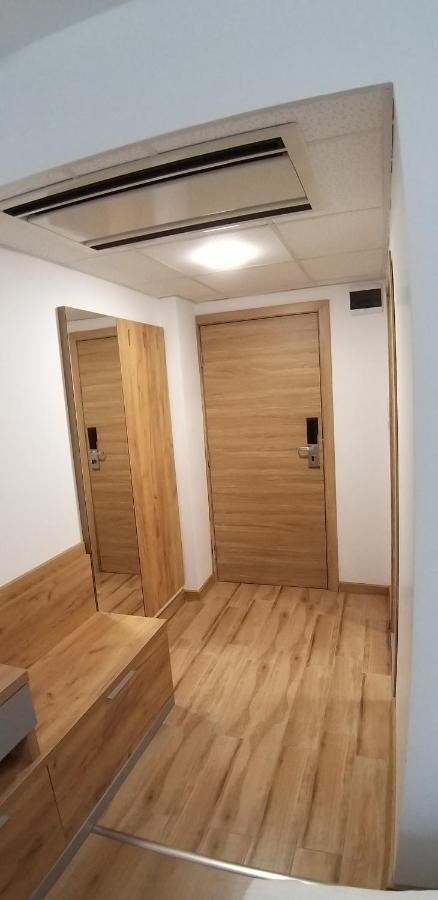Хотел Визия Haskovo Buitenkant foto