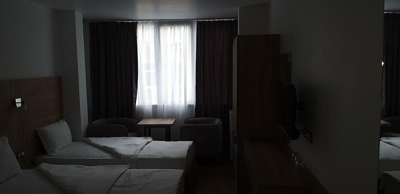 Хотел Визия Haskovo Buitenkant foto